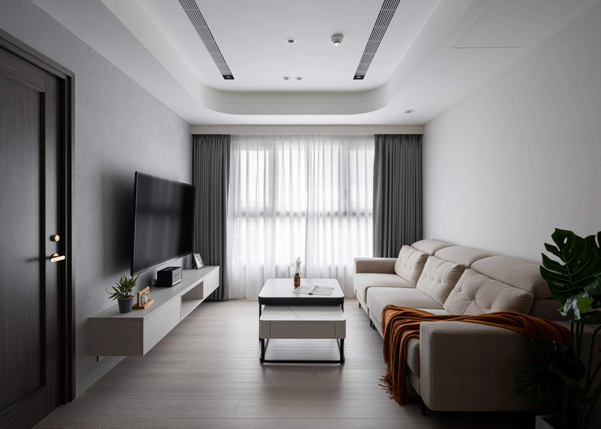 蛻變 Metamorphosis 蛻變 Metamorphosis